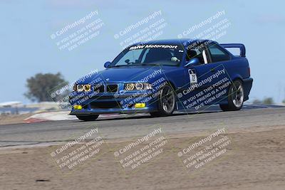 media/Oct-04-2025-OnGrid (Sat) [[44bd565ffa]]/Blue Group/Grapevine/